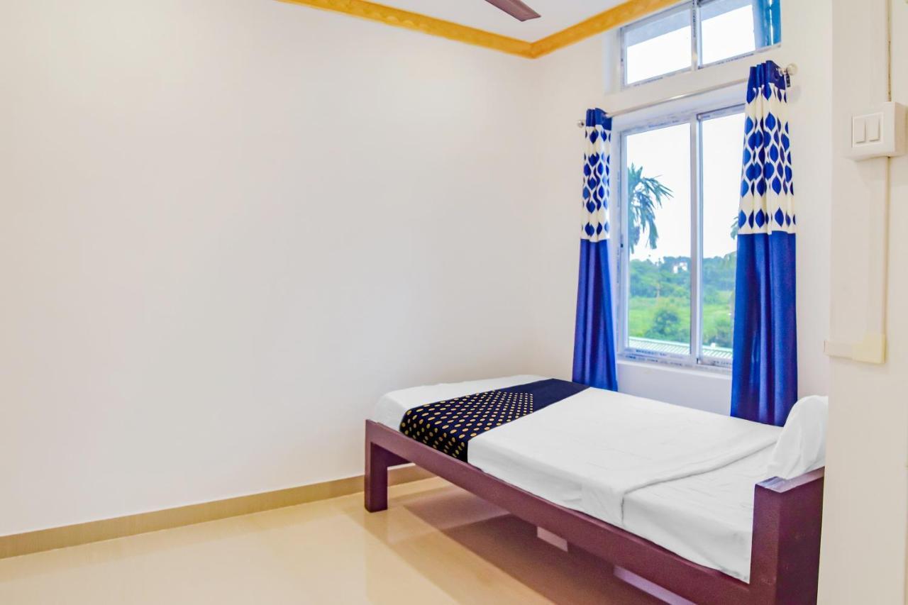 Spot On Nirvaan Guest House Kaharpara ภายนอก รูปภาพ